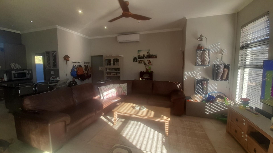 3 Bedroom Property for Sale in Melodie North West